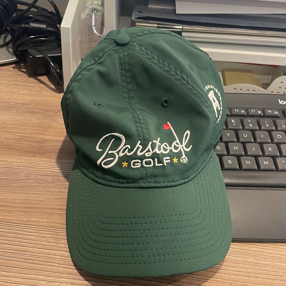 Barstool Golf Green Cap